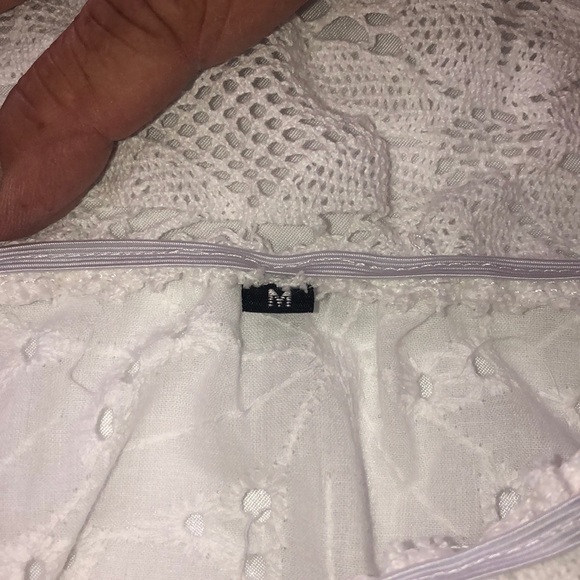 White off the shoulder top - Picture 2 of 4